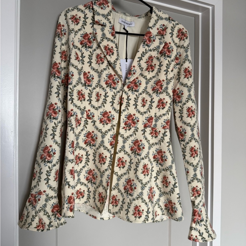 WeWoreWhat Cream Floral Blazer